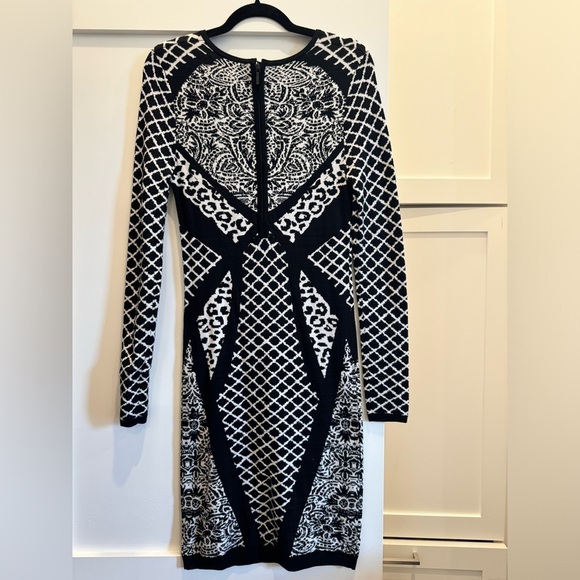 Nicole Miller Dresses & Skirts - Nicole Miller Atelier Sweater Dress